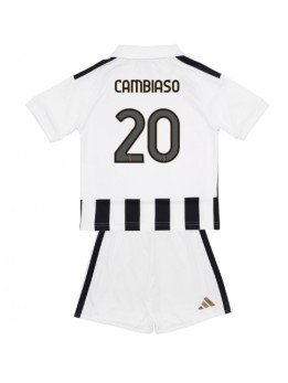 Otroški Nogometna dresi replika Juventus Andrea Cambiaso #20 Domači 2026-27 Kratek rokav (+ hlače)